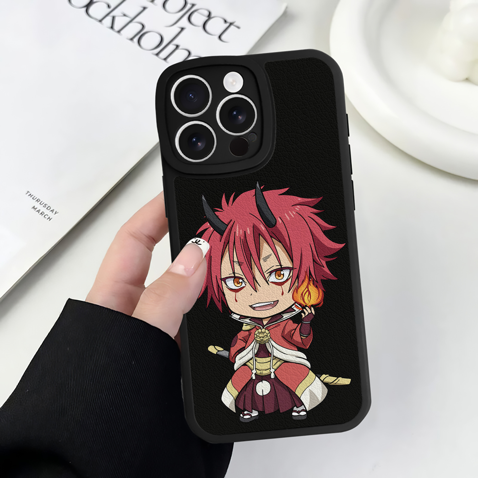 転スラ Regarding Reincarnated to Slime 【iPhone 16シリーズ対応】シリコンスマホケース（レザー調） 材質：シリコン